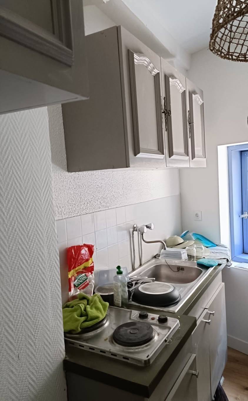 Pose de cuisine — service professionnel
